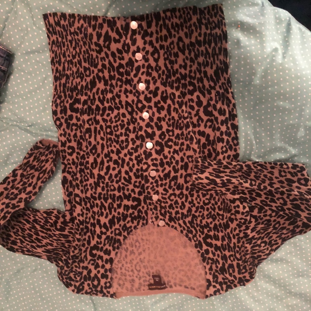 Leopard print cardigan snap up 3/4 sleeve